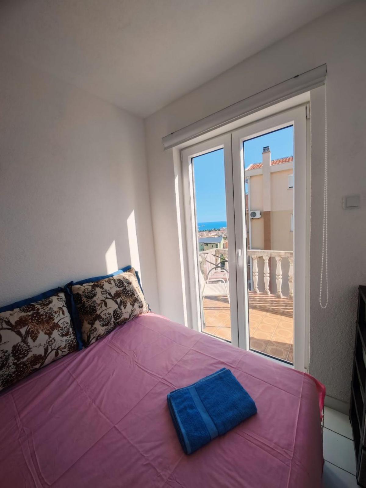 Budva Lux Apartments Rum bild